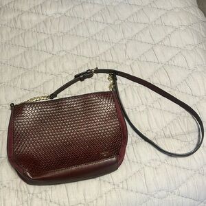 Crossbody purse